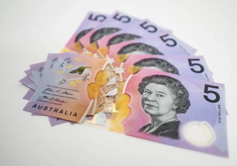Australia cambia a Carlos III y la Monarquía británica por los aborígenes en sus billetes de 5 dólares