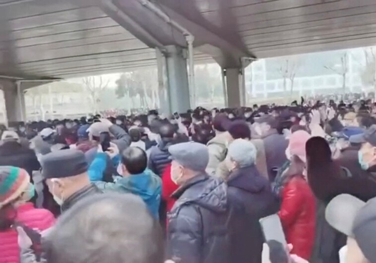 Las protestas vuelven a China: jubilados de Wuhan se manifiestan contra los recortes sociales