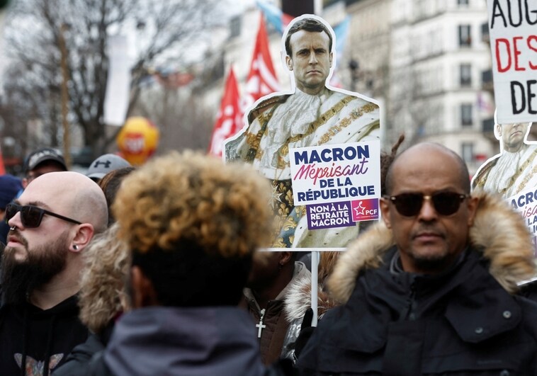 Los sindicatos pierden terreno en su 'guerra' contra la reforma de las pensiones de Macron