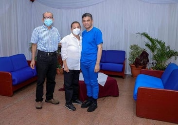 El régimen de Nicaragua exhibe a monseñor Rolando Álvarez tras 43 días sin información sobre su situación