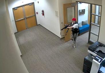 Dos minutos de terror: el vídeo de la matanza en la escuela de Nashville