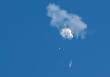 El globo espía chino pudo enviar datos militares en tiempo real