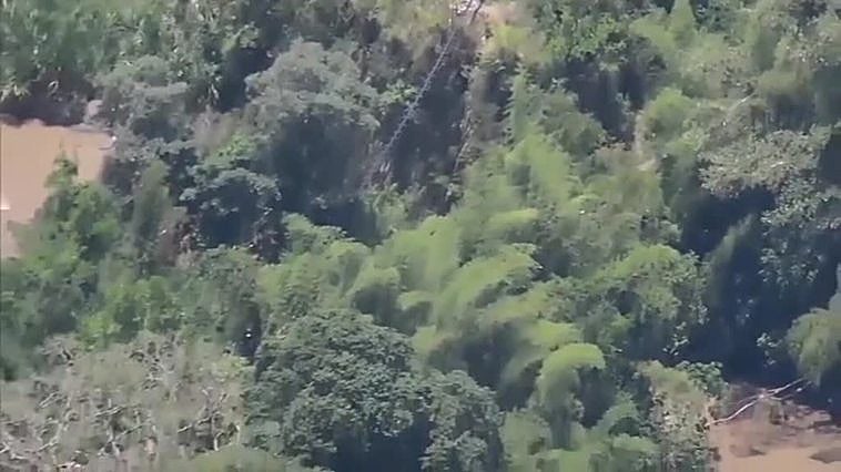 Evacuadas en Colombia 2500 familias por riesgo de erupción del volcán Nevado del Ruiz