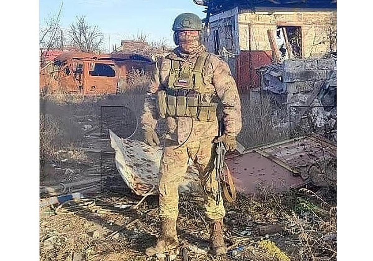 Fotografía en la que aparentemente sale Nikolái Peskov vestido con uniforme de Wagner
