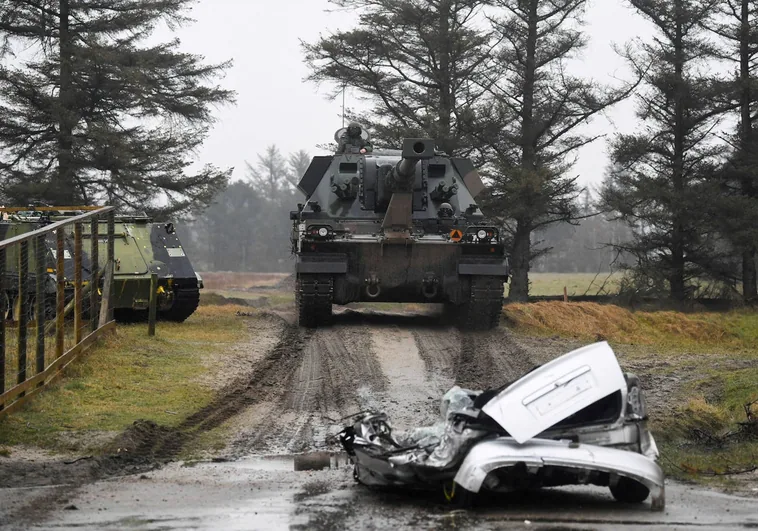 El ejercicio militar Dynamic Front liderado por Estados Unidos se lleva a cabo en un área de entrenamiento, en Oksbo