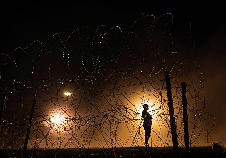 EE.UU.  frenta a nuevo periodo de confusion y caos migratorio