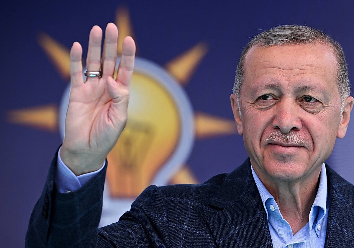 Recep Tayyip Erdogan, ayer en Estambul / Vídeo: Arranca la jornada electoral en Turquía