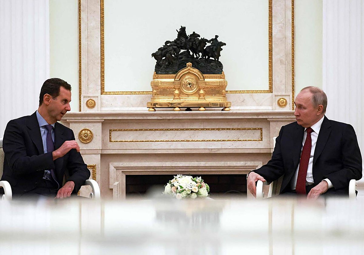 El presidente sirio, Bashar al Assad, con el presidente de Rusia, Vladímir Putin