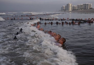 'Semana del infierno': la muerte de un recluta saca a la luz los excesos brutales en el entrenamiento de los Navy Seals