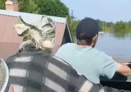 Los impactantes vídeos de los afectados por las inundaciones tras la destrucción de la presa de Jersón