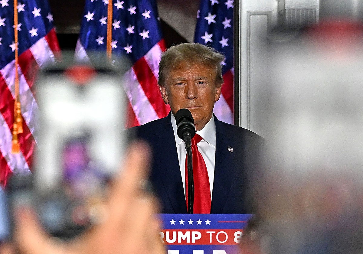 Trump pronuncia un discurso en el Trump National Golf Club Bedminster