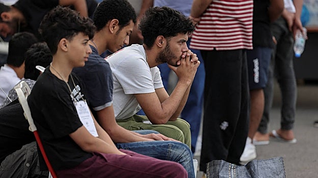 Las personas rescatadas serán trasladadas a un centro de recepción de migrantes en Malakasa