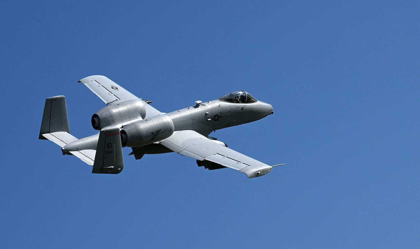 Un avión Fairchild Republic A-10 Thunderbolt II de la Fuerza Aérea de EE.UU.