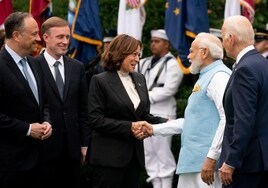 Biden abraza a India para frenar la influencia de China