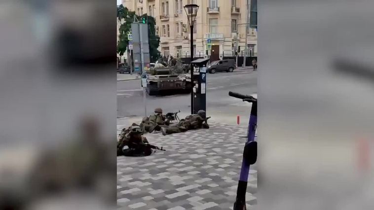 El jefe de Wagner entra en Rostov y Putin lo tacha de un acto de "traición" a Rusia
