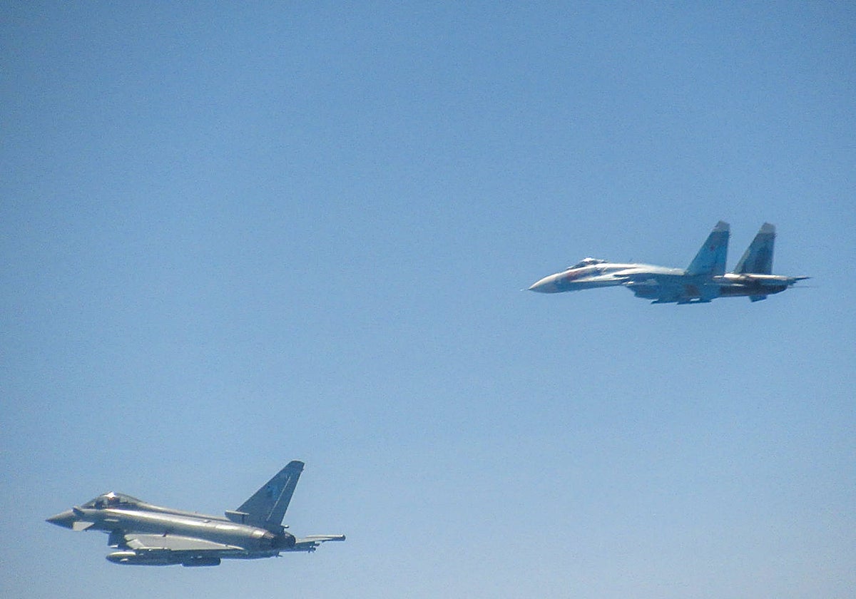 Dos cazas de las Fuerzas Aéreas del Reino Unido