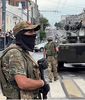 Imagen secundaria 2 - El gran fiasco ruso: situar en el mismo escenario a tropas regulares y mercenarios