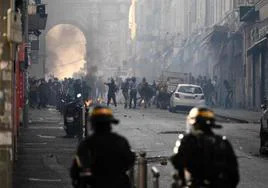 Disturbios en Francia, en directo: muerte de Nahel, detenidos, heridos, enfrentamientos y últimas hora hoy