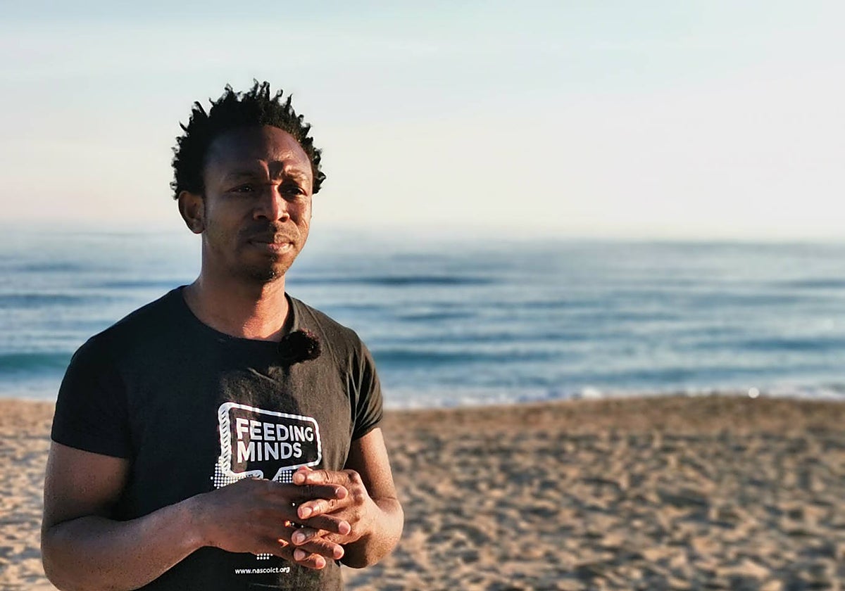 Ousman Umar acabó su periplo migratorio en Barcelona, donde estuvo meses durmiendo en la calle