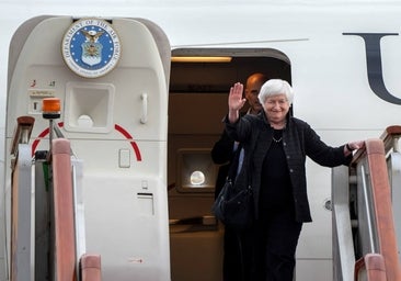 La secretaria del Tesoro de EE.UU. llega a China para rebajar las tensiones comerciales