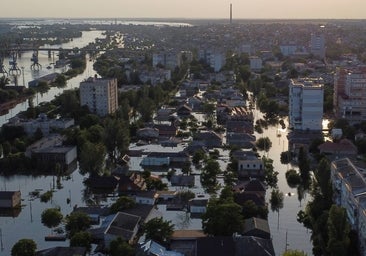 Bombas, amenaza nuclear y falta de agua potable: así es la dura vida en Nikopol