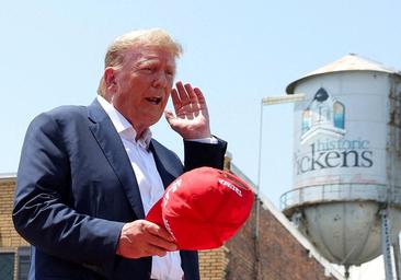 Trump responde al aviso de imputación y afirma que el Departamento de Justicia de EE.UU. es un «arma absoluta» del Partido Demócrata