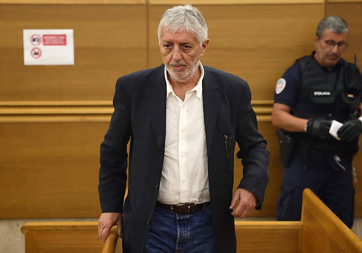 El abogado de Hedi, Jacques Preziosi, llega al Tribunal de Apelación de Aix-en-Provence