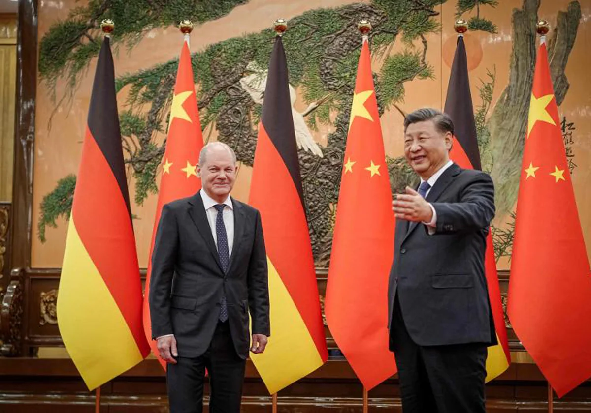 El presidente chino Xi Jinping recibe al canciller alemán Olaf Scholz en Pekín