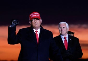 Los rivales republicanos de Trump le retan a un debate entre candidatos que él quiere eludir