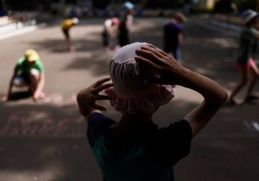 La epopeya de un padre ucraniano para recuperar a sus hijos deportados a Moscú: «Si os llevan con una familia, jamás podré sacaros de ahí»