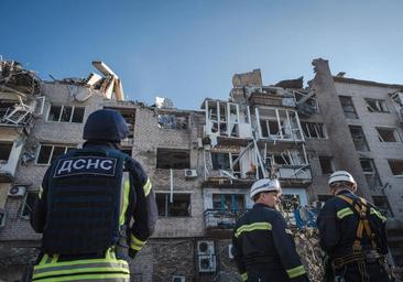 Un exespía ruso explica el callejón sin salida de la guerra en Ucrania: «Si Rusia pierde demasiado, Putin podría usar armas nucleares»