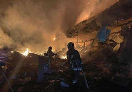 Al menos 35 muertos en un inmenso incendio en una gasolinera en Rusia