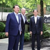 Biden abre una nueva era de cooperación militar con Corea del Sur y Japón frente a la actitud «peligrosa y agresiva» de China