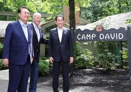 Biden abre una nueva era de cooperación militar con Corea del Sur y Japón frente a la actitud «peligrosa y agresiva» de China