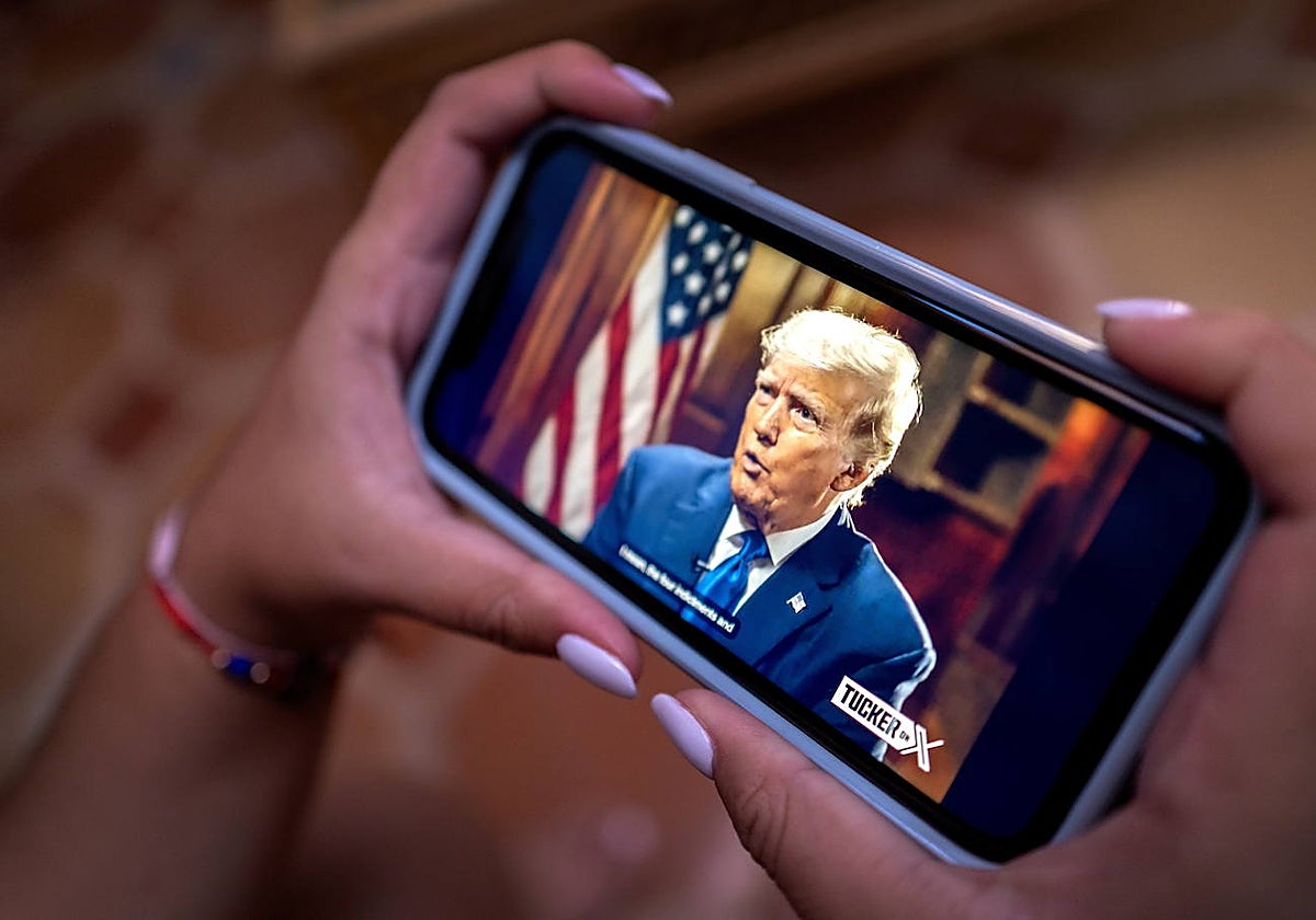 La gente pudo ver la entrevista de Carlson a Trump en la plataforma 'X'