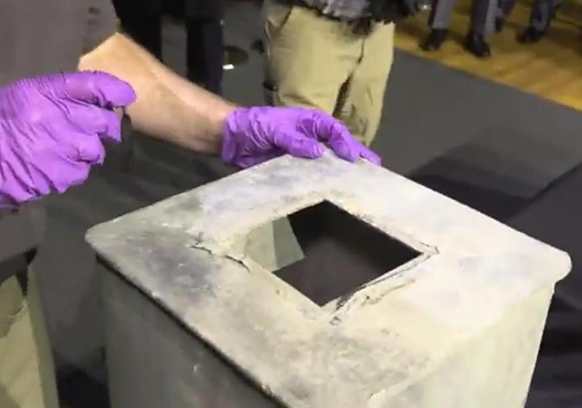 Cápsula del tiempo de 1820 enterrada bajo un monumento en West Point