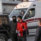 Cinco muertos tras abalanzarse un camión sobre un funeral en Turquía