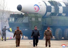 Misiles hipersónicos y armamento nuclear: el poderoso arsenal que Corea del Norte ofrece a Putin