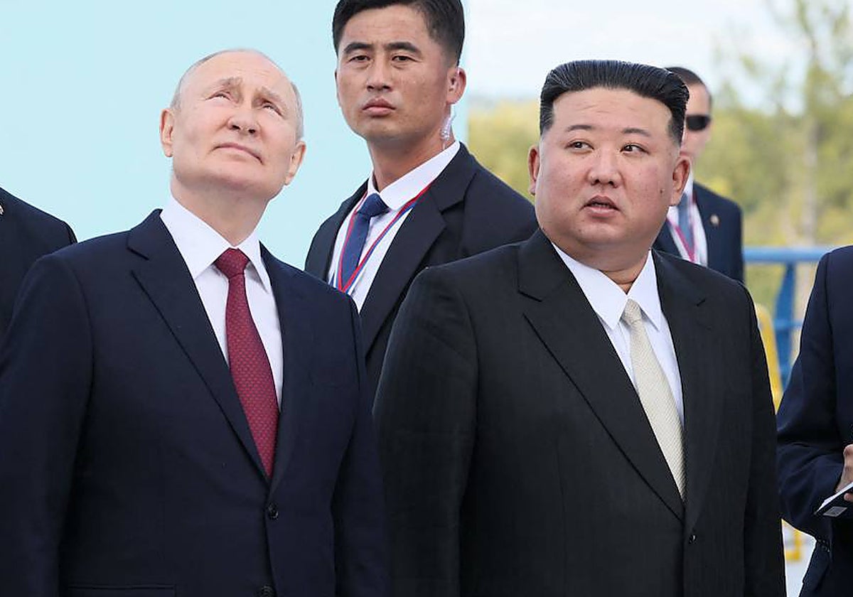 El presidente de Rusia, Vladímir Putin, y el líder norcoreano, Kim Jong-un, durante la visita a Rusia