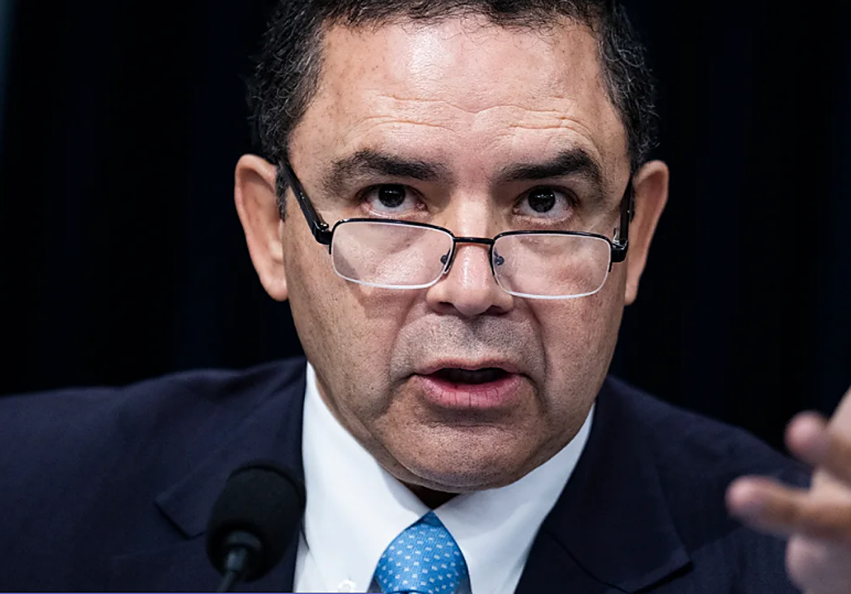 El Congresista estadounidense, Henry Cuellar