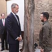 El Rey apela a la paz tras reunirse con Zelenski en la cumbre europea de Granada