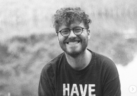 Defensor de la justicia social y empeñado en reducir las muertes por sobredosis: así era Ryan Carson, el activista asesinado en Nueva York