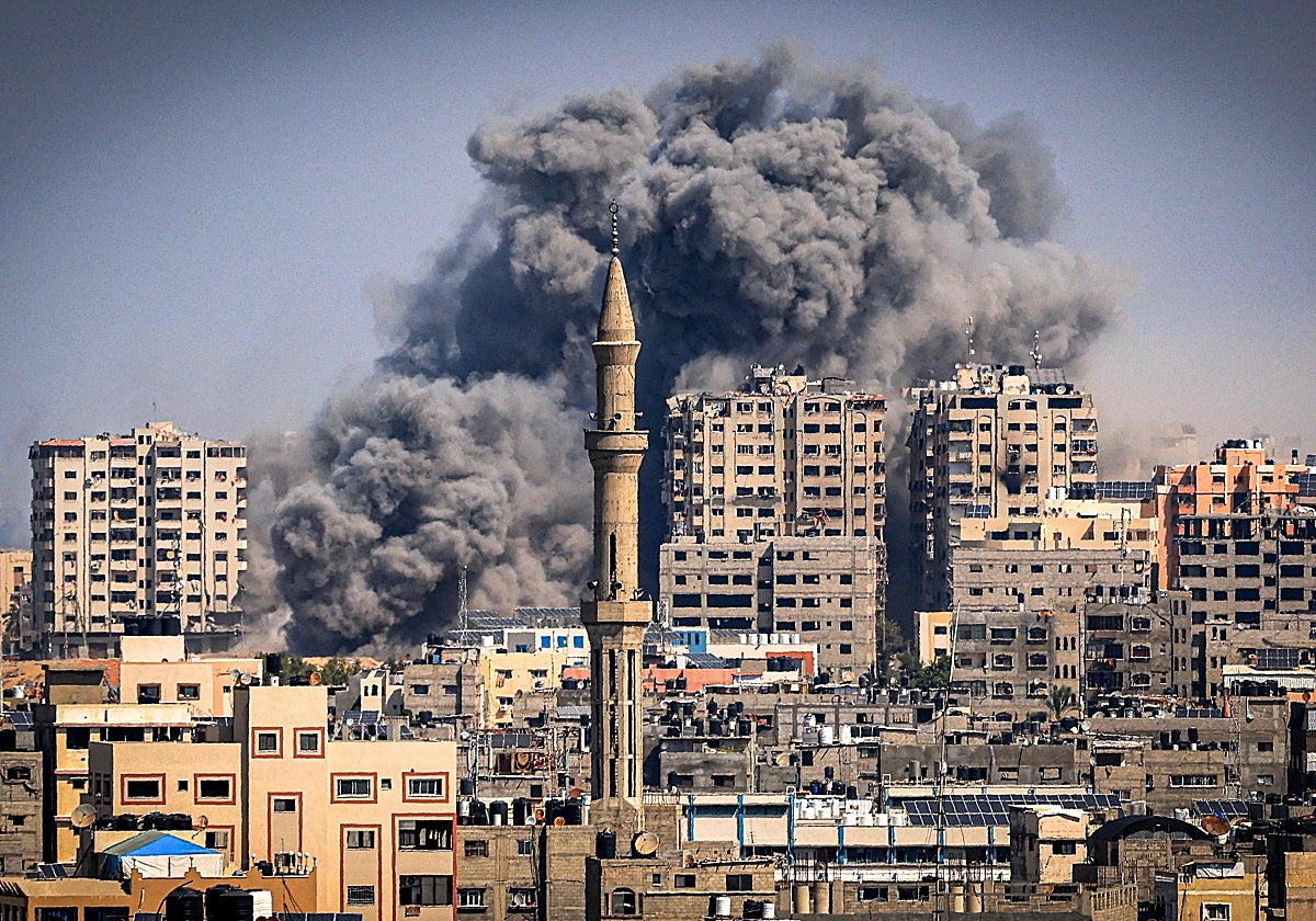 Bombardeos sobre la ciudad de Gaza
