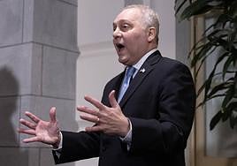 Más lío republicano: Scalise abandona su candidatura para presidir la Cámara