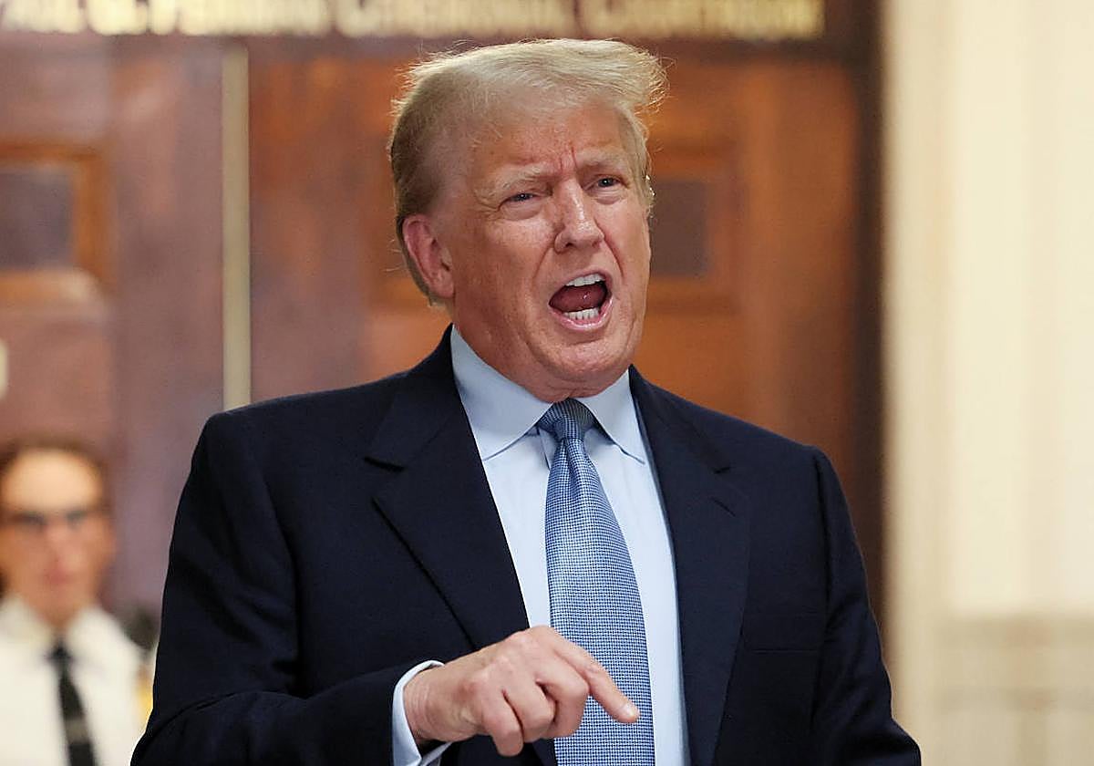 El expresidente estadounidense, Donald Trump, en el juicio que se celebtra en su contra en Manhattan