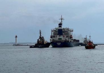 Al menos un muerto y cuatro desaparecidos tras el choque de dos cargueros frente a las costas de Alemania