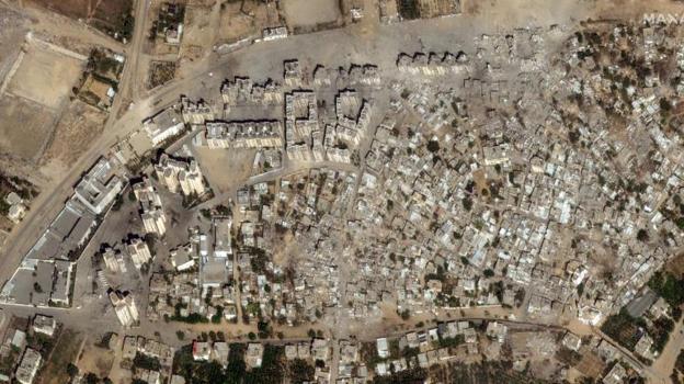 Imagen después - Imagenes satelitales del barrio de Izbat Beit Hanoun tomadas el 10 y el 21 de octubre de 2023
