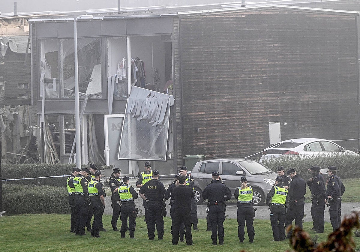La Policía investiga una explosión ocurrida en una zona residencial de Storvreta, en Uppsala, Suecia