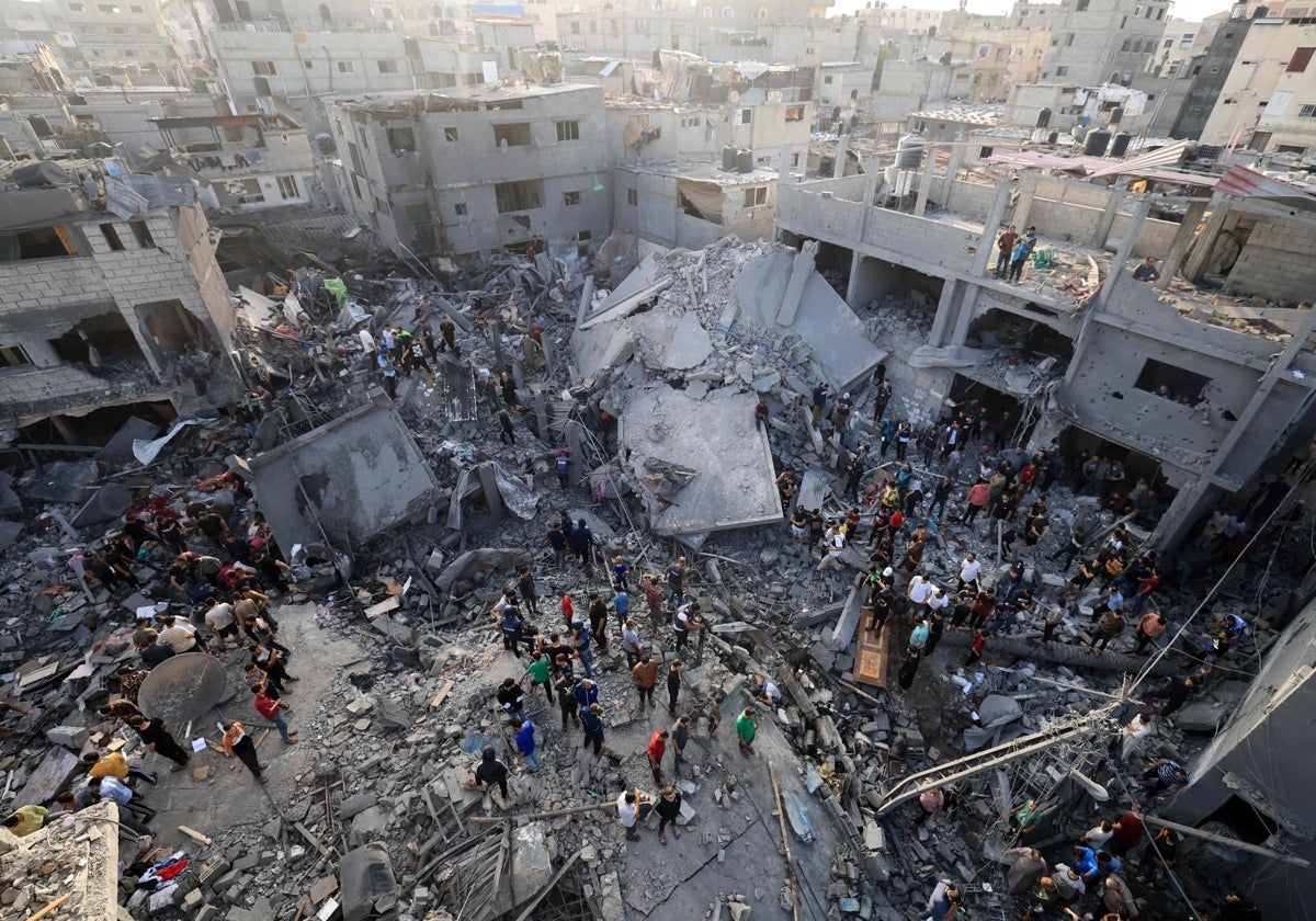 Campo de refugiados de Maghazi, en Gaza, atacado por Israel