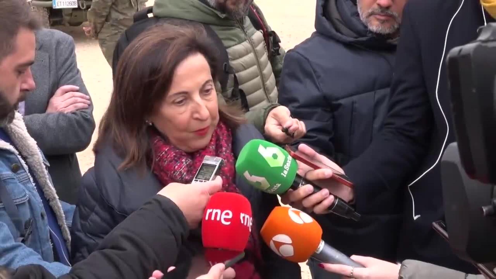 Robles: Estamos preocupados por el retraso en la salida de los españoles de Gaza